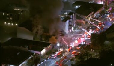 Fire burns through building in North Hills – NBC Los Angeles