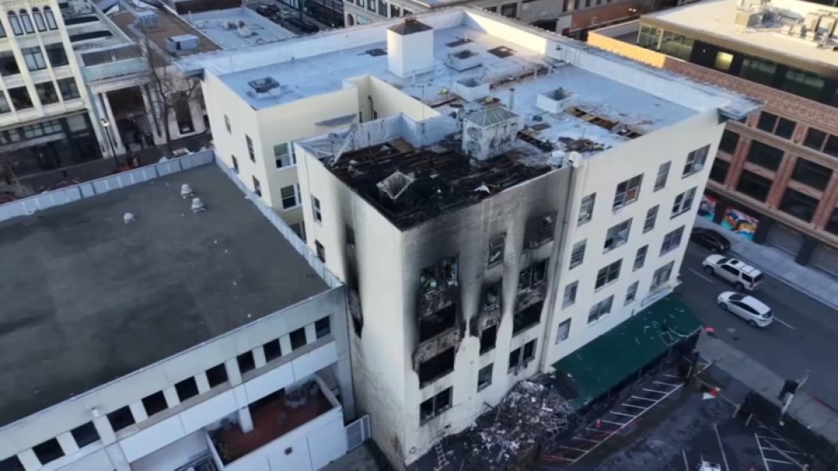 Displaced Oakland tenants say leases were terminated after fire – NBC Bay Area