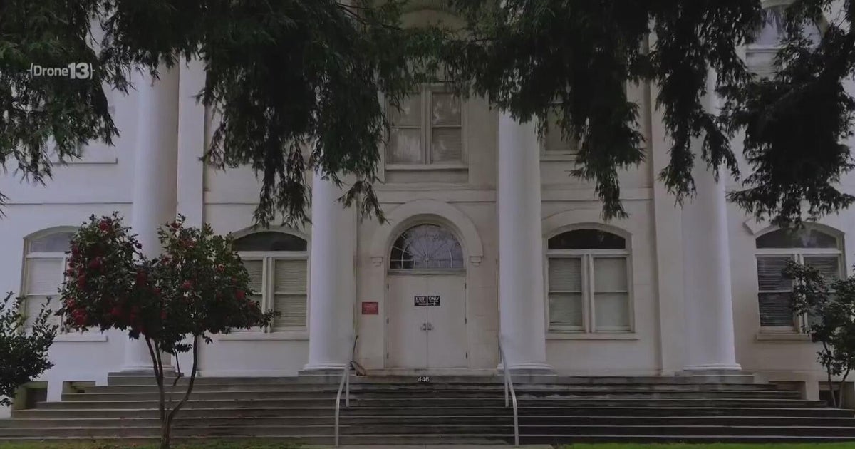 Historic Sutter County courthouse sits abandoned as state, county at impasse