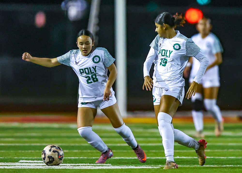 Long Beach Poly Wins Big Against Cabrillo – The562.org