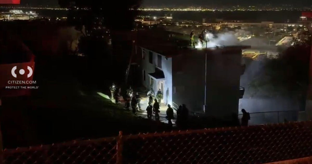 San Francisco fire crews respond to 1-alarm structure fire in Potrero Hill