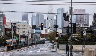 rainy-morning-first-street-bridge-dtla