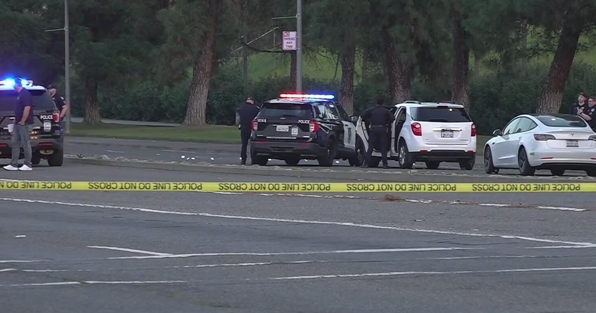 Sacramento police engage in shooting while responding to bank robbery