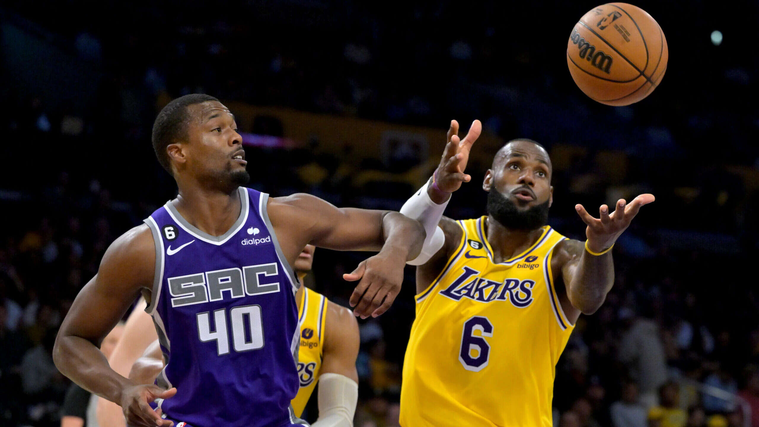 Sacramento Kings vs Los Angeles Lakers (Image via USA Today Sports) Sacramento Kings vs Los Angeles Lakers