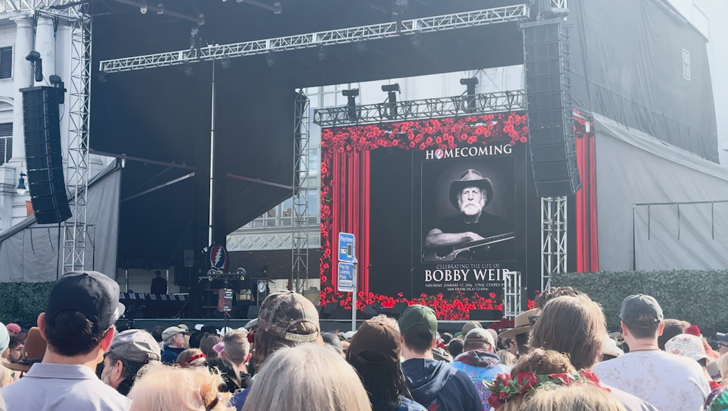 Thousands gather in SF to honor Grateful Dead legend