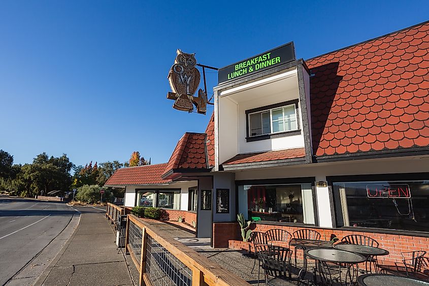A restaurant in Cloverdale, California.