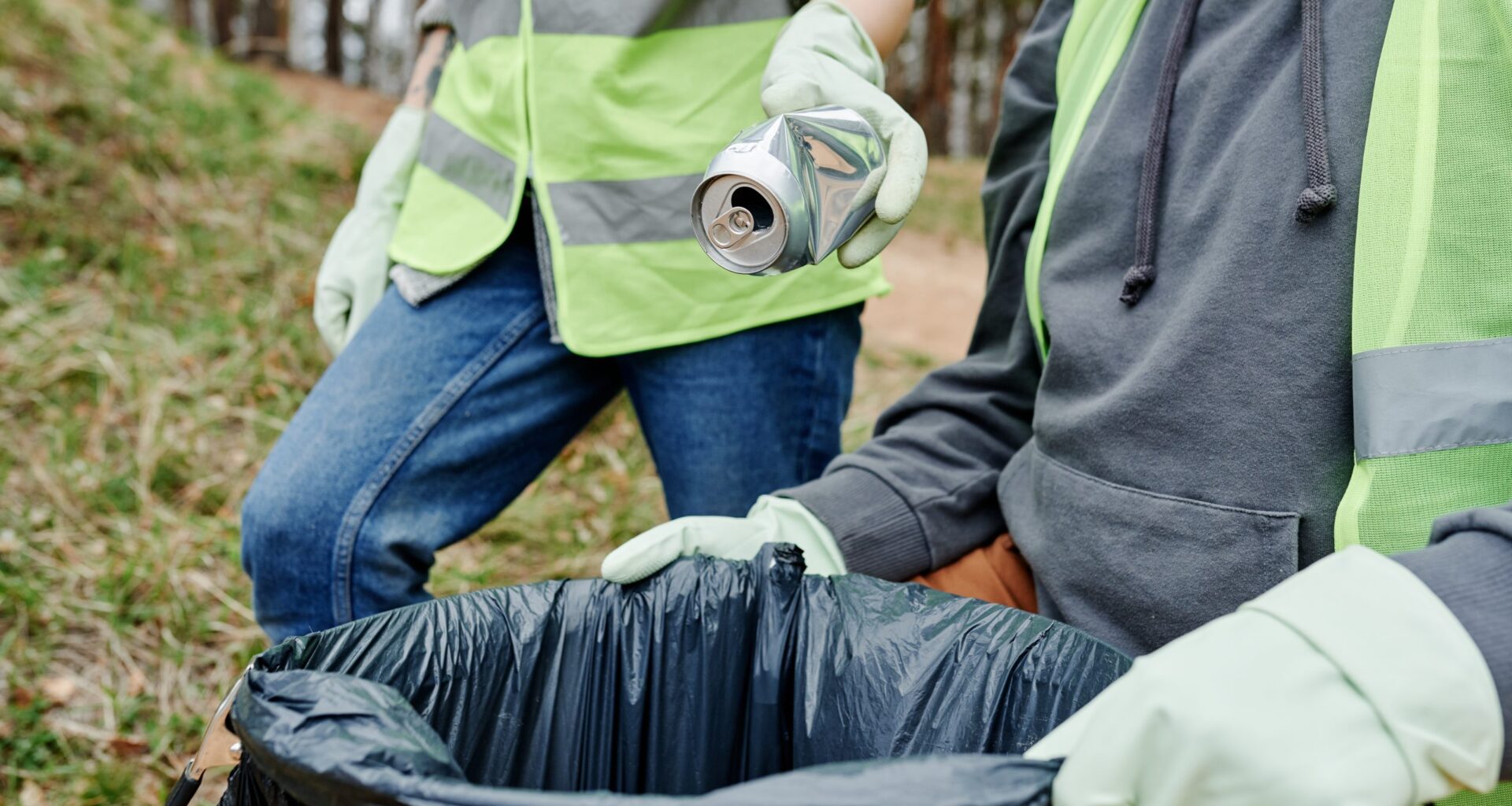 Judge Sentences Pawnshop Owner Linked to Stolen Warhol to Community Service