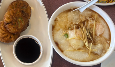 Siam Sunset Review: Feast on Thai Breakfast at This Thai Town Institution