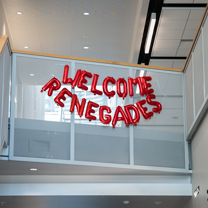welcome renegades ballon sign