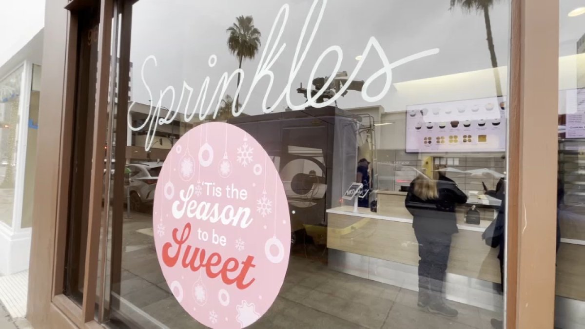Sprinkles Cupcakes to shut down, founder says – NBC Los Angeles