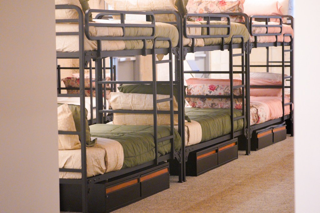 As shelter requests fail, San Diego leaders weigh changing who gets a bed – San Diego Union-Tribune