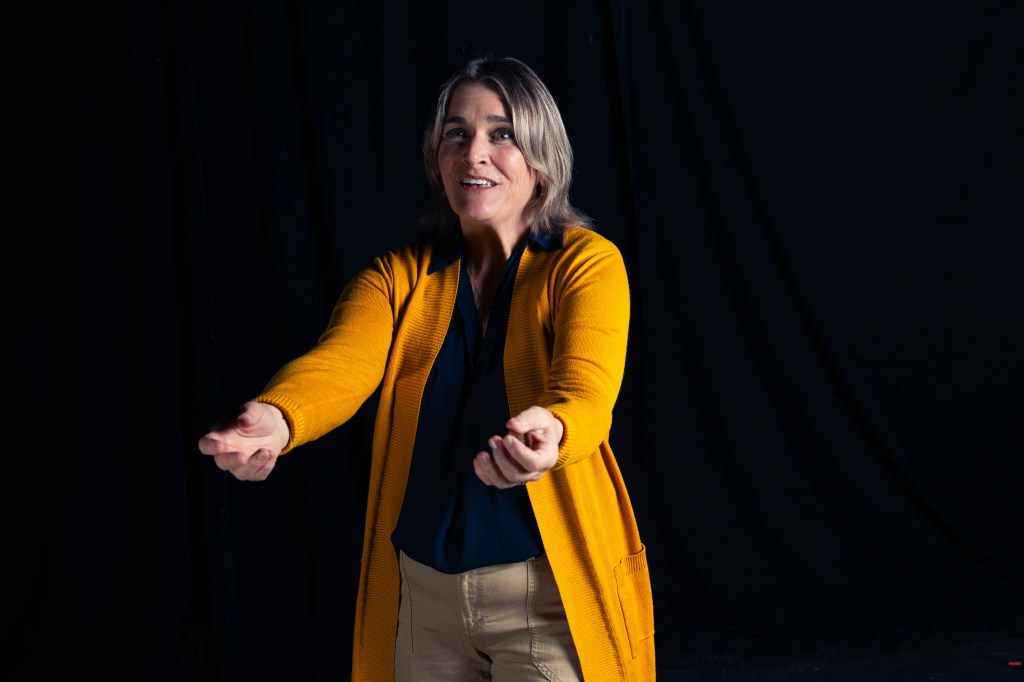 Director, actor re-team for a second go-round with ‘Donna Orbits the Moon’ – San Diego Union-Tribune