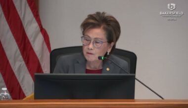 Bakersfield council reports closed‑session outcomes, unanimously approves consent calendar; trolley launch and downtown corridor construction highlighted