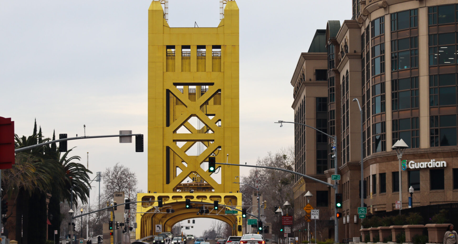SacRT advancing on long-planned streetcar connection across Tower Bridge