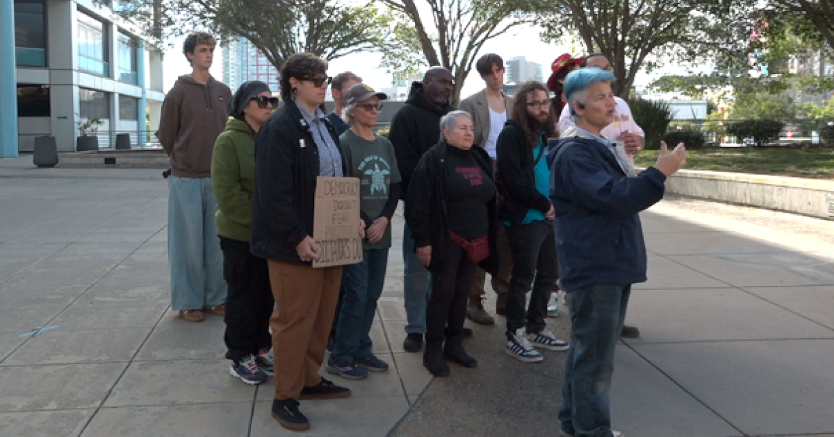 Protesters demand clarity from San Diego police on ICE enforcement role