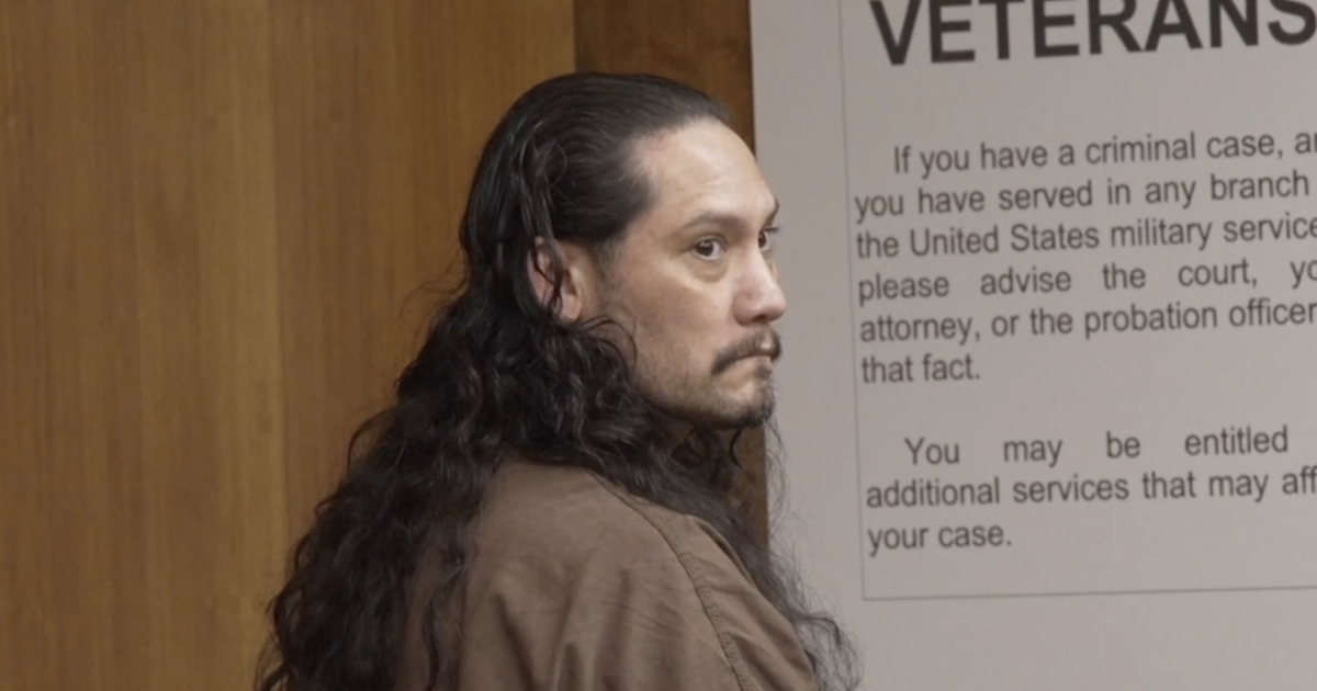 Man pleads not guilty in motel stabbing