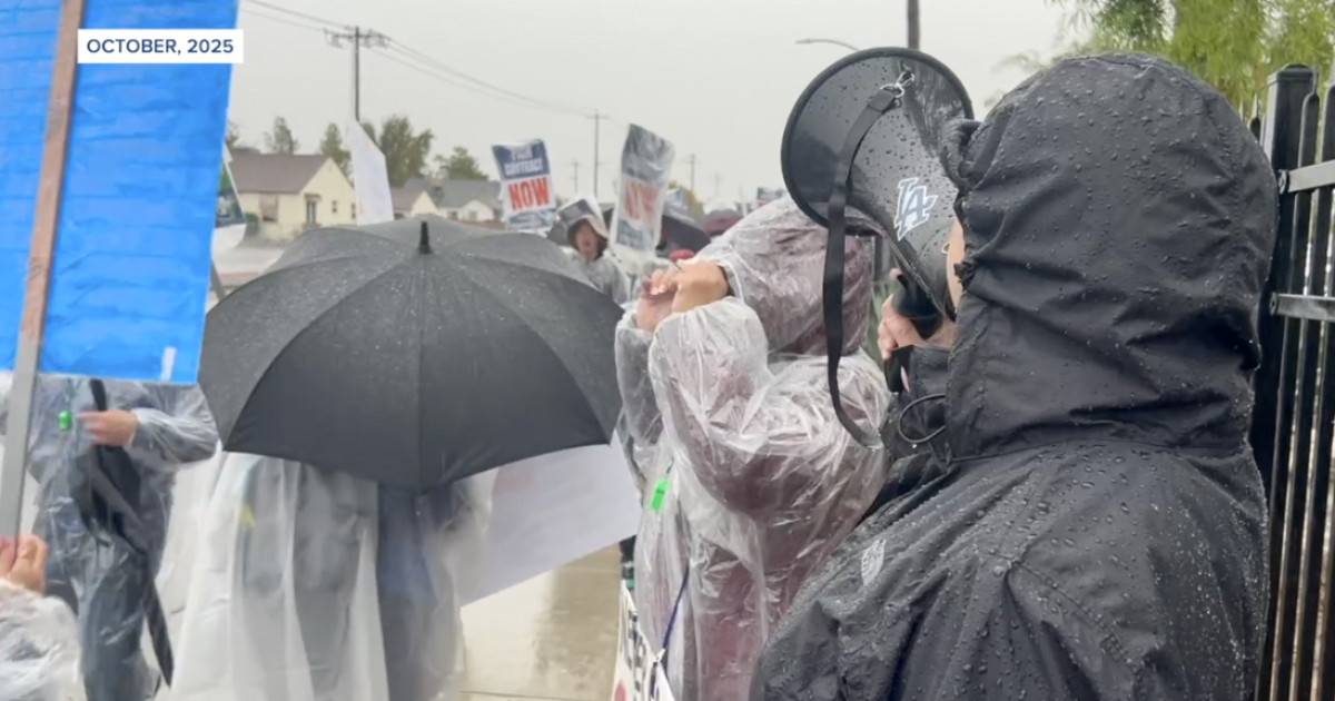 Thousands of Kaiser employees could return to picket lines