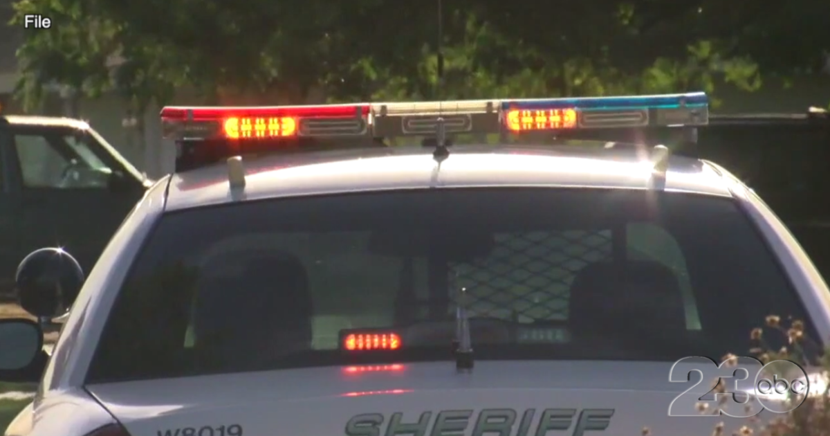 Man stabbed to death at Bakersfield Motel 6