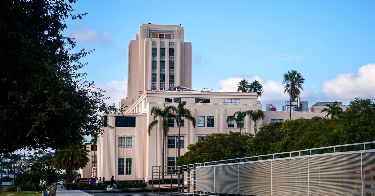 San Diego County open for Valentine's Day weddings