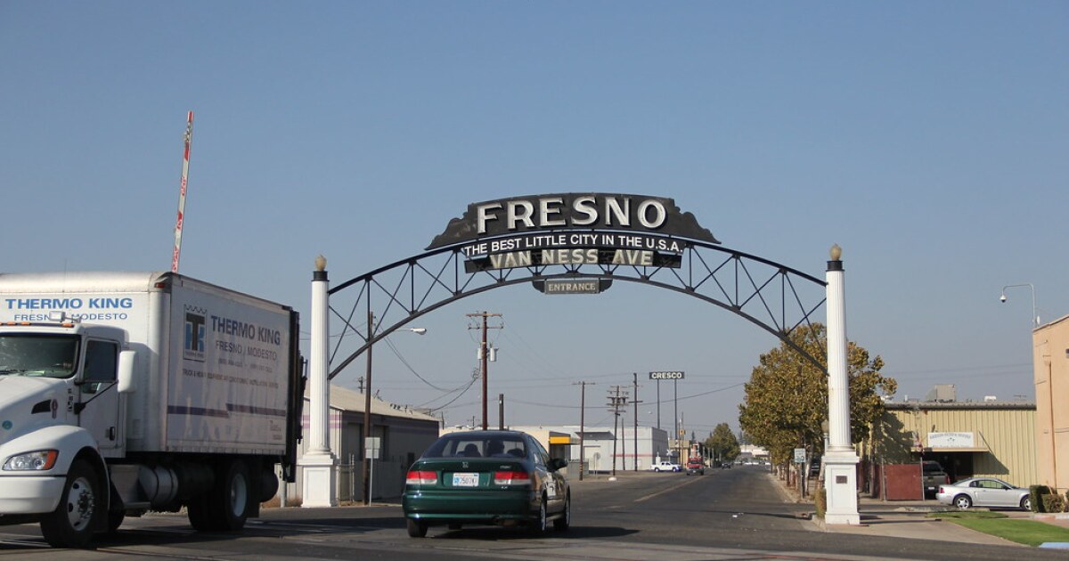 The story behind Fresno's historic Van Ness Avenue entry archway welcome sign