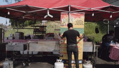 LA is giving away food carts to street vendors. Here’s how to apply