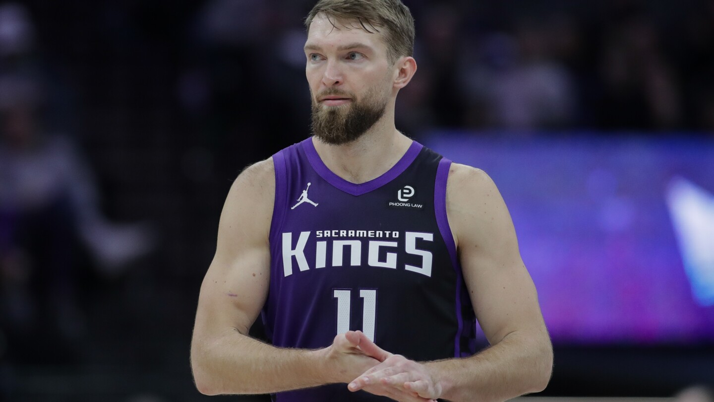 Kings star Domantas Sabonis returns against Wizards after missing 27 games because of knee injury