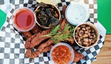 Smorgasburg's new lineup brings dumplings, fried fish and sausage with a side of opera