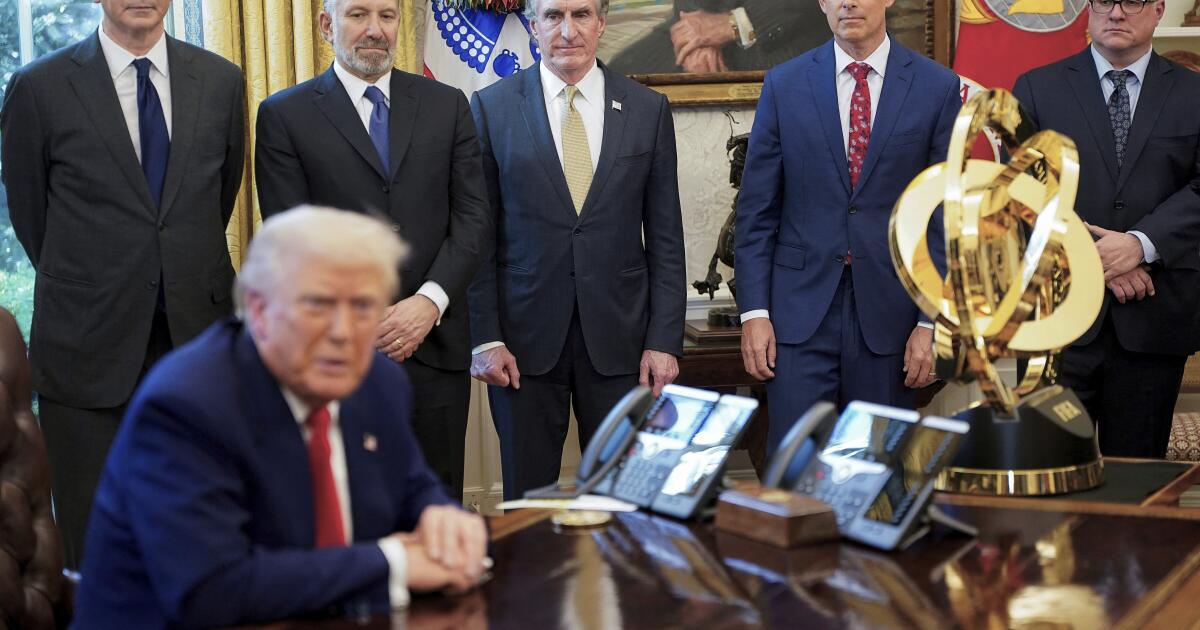 Hiltzik: Trump's tax on American consumers