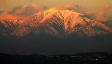 ‘Easy to die’: Mt. Baldy claims 3 lives; hikers warn of extreme danger