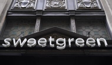 Why is the Los Angeles salad company Sweetgreen wilting?