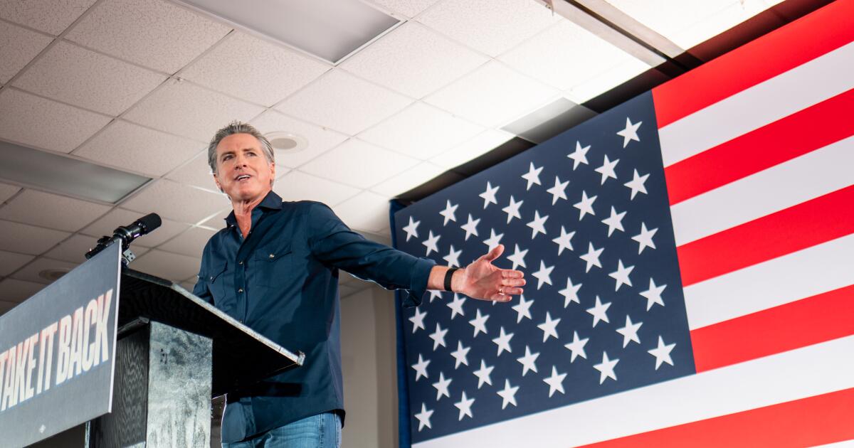 Trump lawyers urge Supreme Court to block California's new election map while upholding Texas'