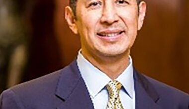 Orange County judge, who campaigned on boosting trust in the justice system, to plead guilty to fraud