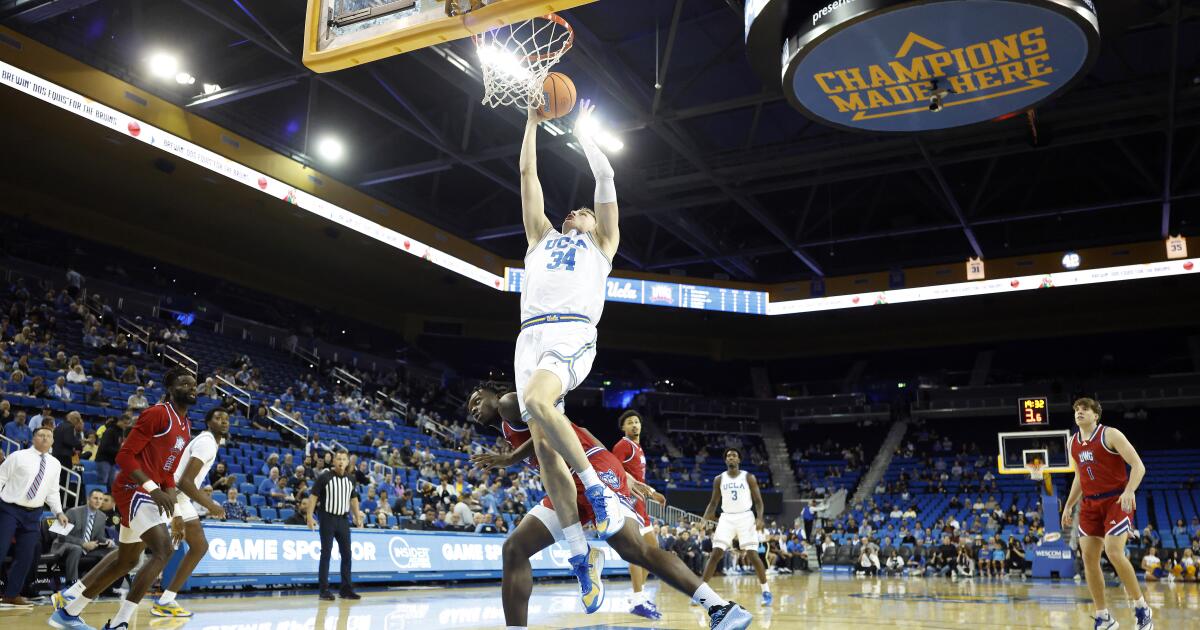 What's to blame for sagging attendance at UCLA basketball games?