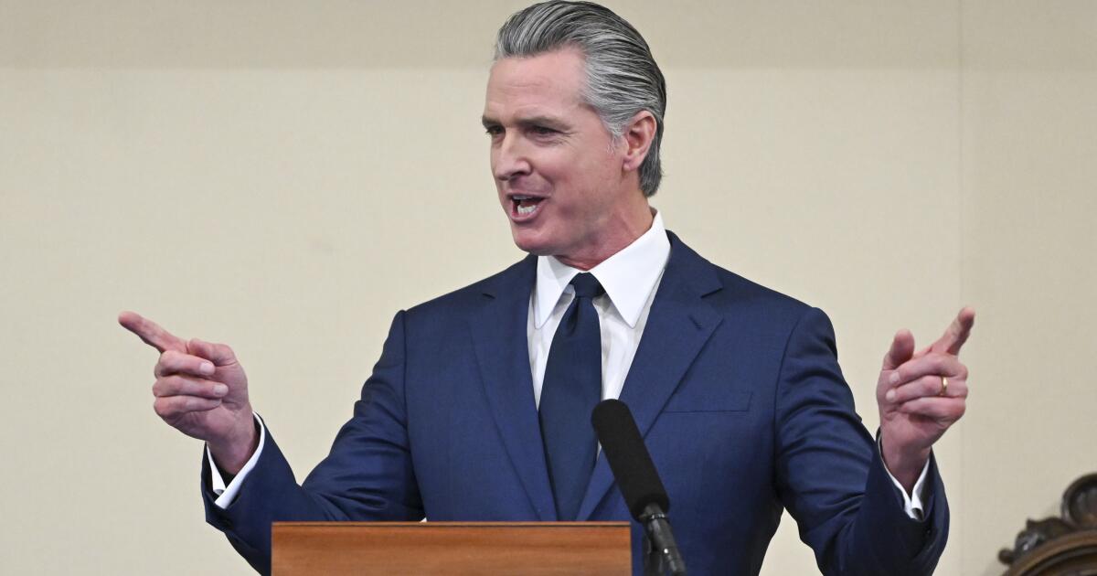 Newsom offers a sunny view of California to combat Trump's darkness