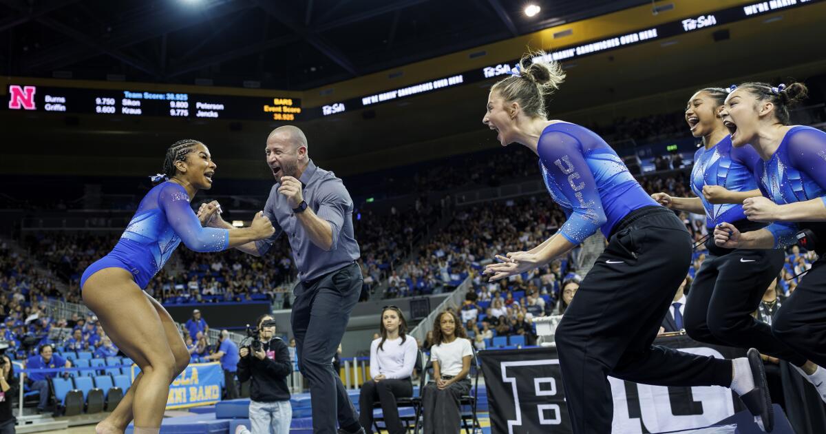 Jordan Chiles earns first perfect 10 in vault, leads UCLA to win