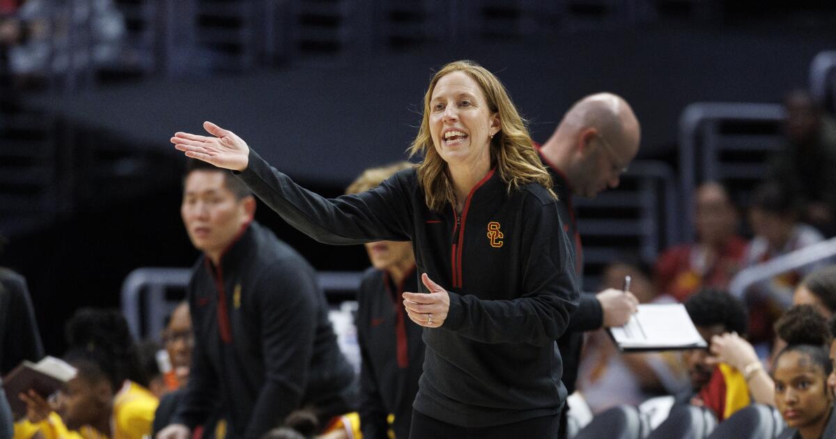 USC's Lindsay Gottlieb says struggling Trojans are 'right there' despite losing five of six