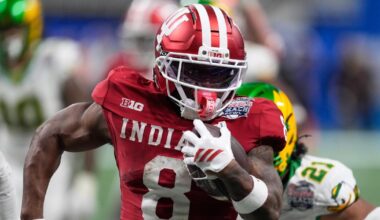 Indiana dominates Oregon to reach College Football Playoff final