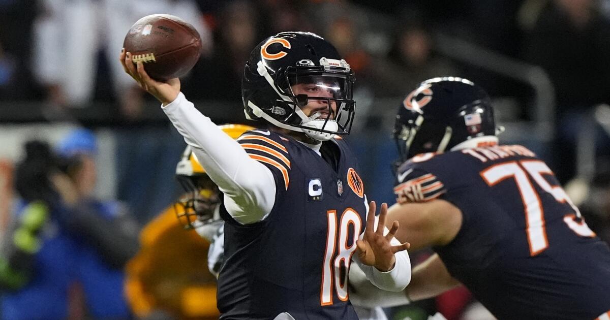 Caleb Williams rallies Bears to wild-card playoff win over Packers