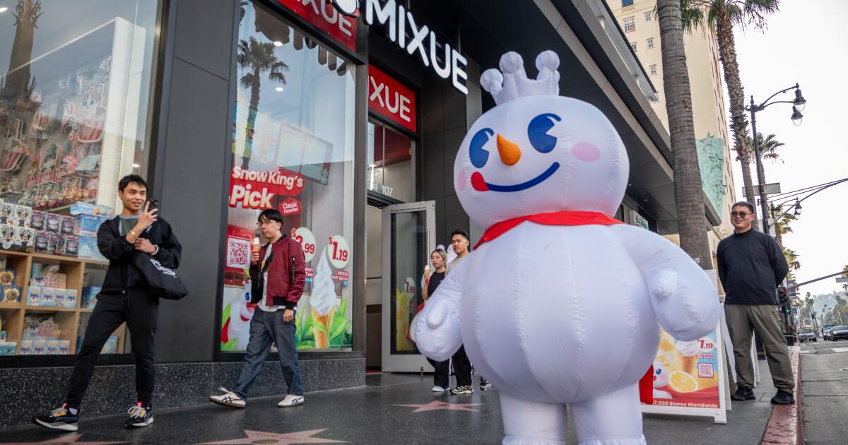 China's boba behemoth lands in Hollywood