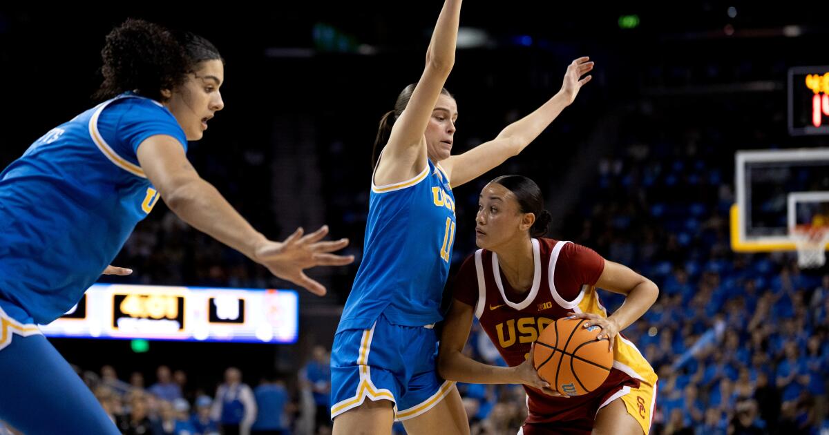 USC hopes to learn from most lopsided loss under coach Lindsey Gottlieb