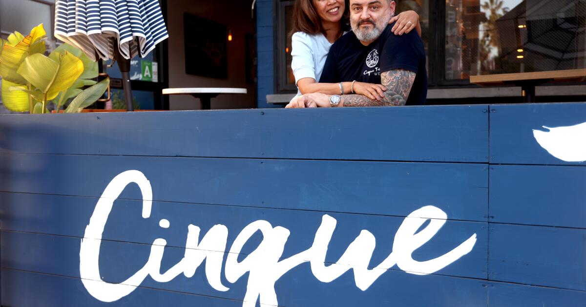 Popular Palisades restaurant Cinque Terre reopens in Venice