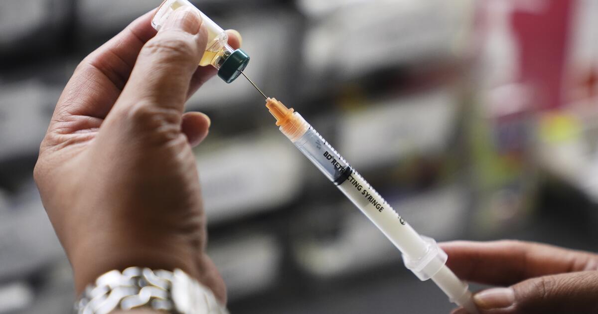 U.S. changes childhood vaccine schedule to require fewer immunizations