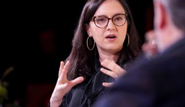 Bari Weiss pushes a digital plan in attempt to move past her rocky start at CBS News