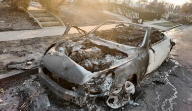 Los Angeles debates controversial 'Zone Zero' policy in the wake of the 2025 wildfires