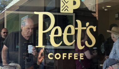 Peet's shutdowns sadden coffee fans