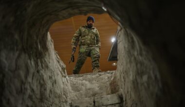 Ceasefire with Kurdish-led force is extended 15 days, Syrian army says