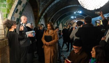 Mamdani officially sworn in on a Quran full of symbolism