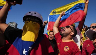 Mixed reactions to Venezuela in San Diego