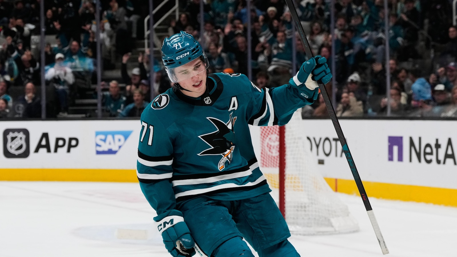 Wennberg has goal and assist against former team as Sharks beat Blue Jackets 5-2