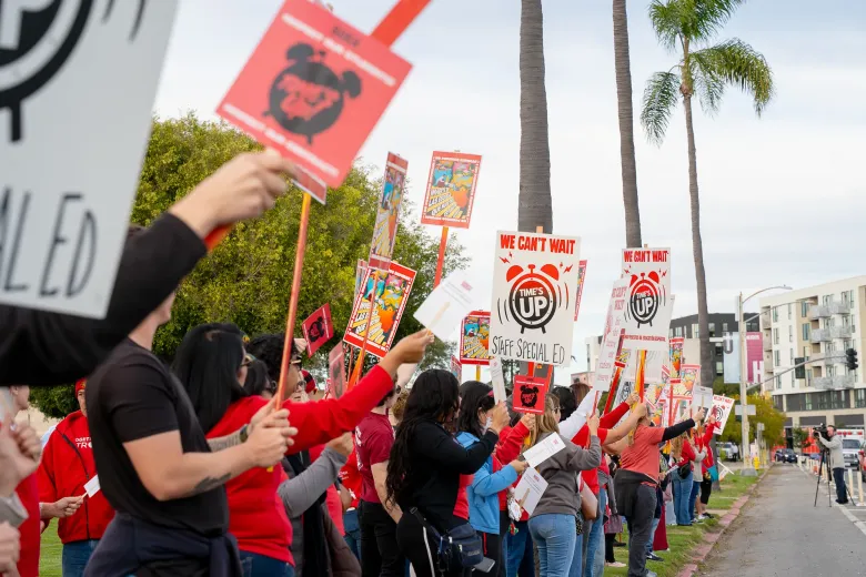 SDUSD, San Diego Education Association avert Feb. 26 strike